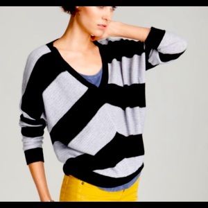 Aqua Cashmere 100% Mitered Stripe Gray Black Drop Shoulder V Neck Slit Sweater